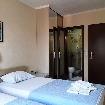 Hotel Pelikan Virpazar Esterno foto