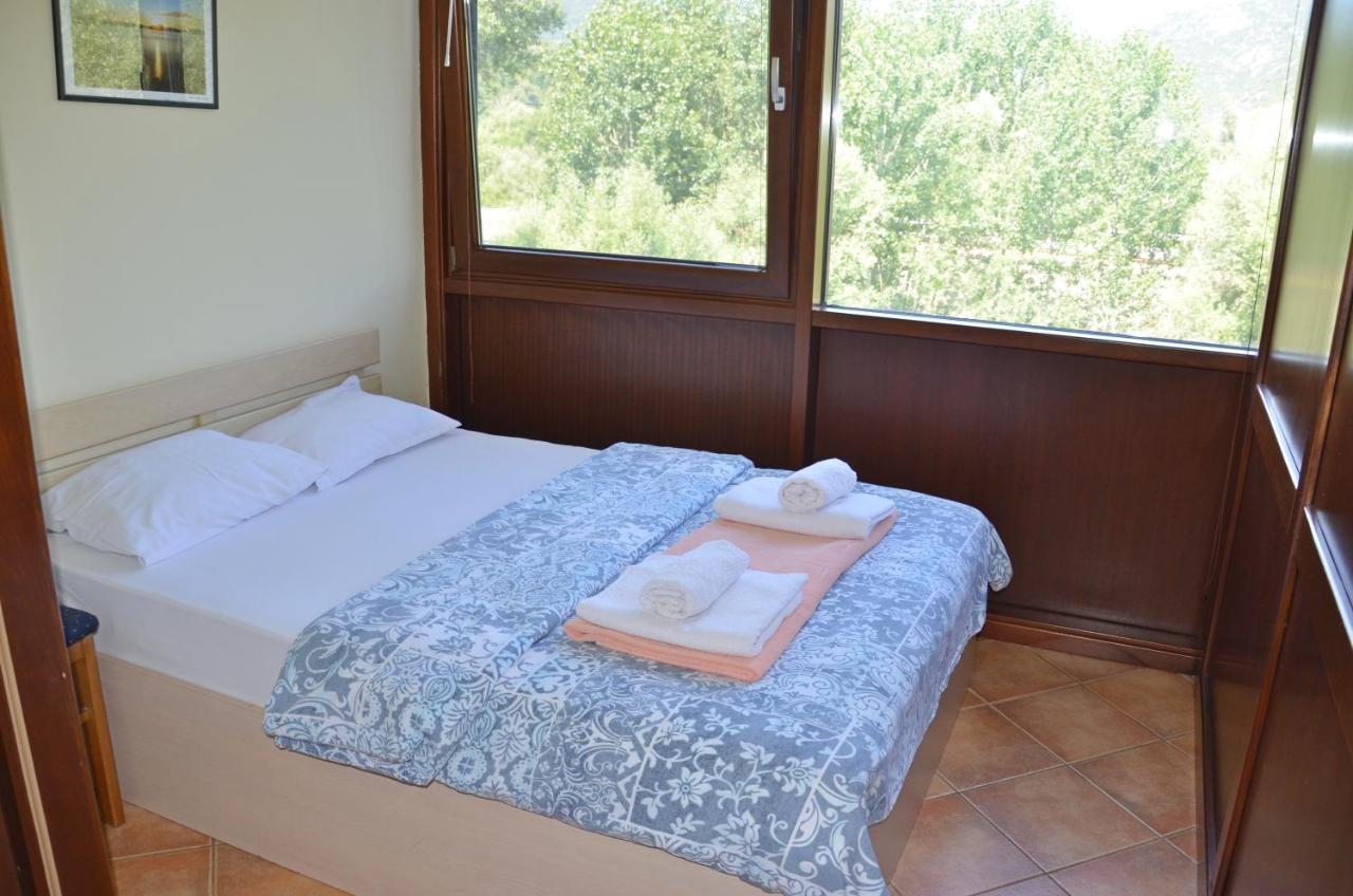 Hotel Pelikan Virpazar Esterno foto