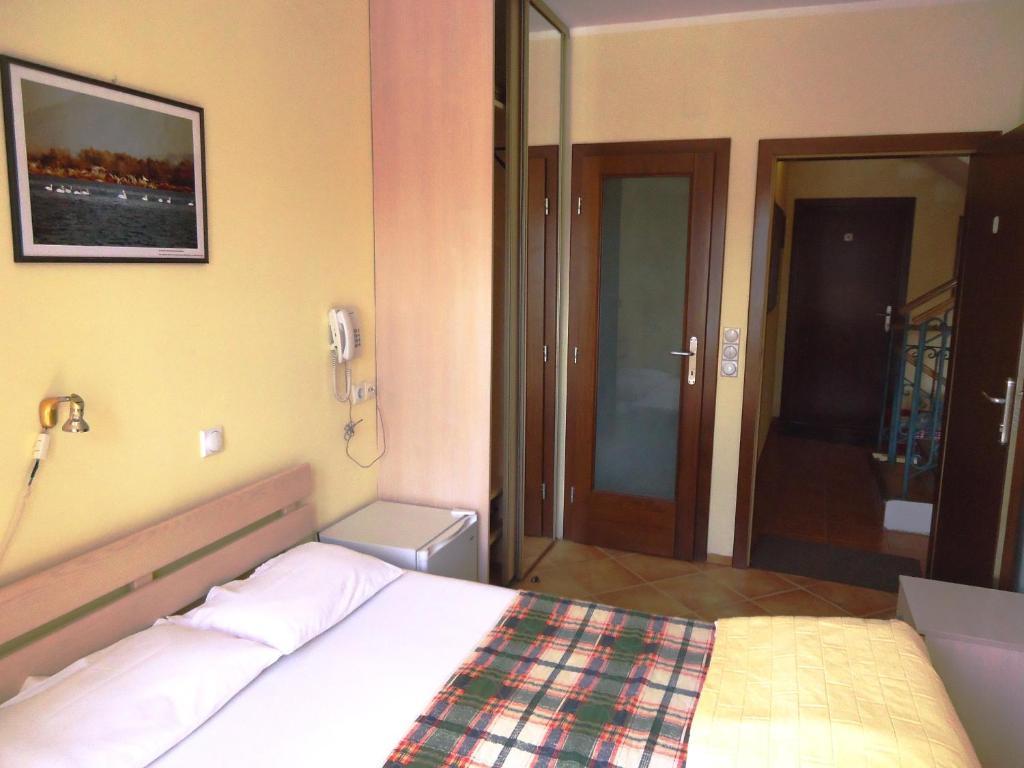 Hotel Pelikan Virpazar Esterno foto