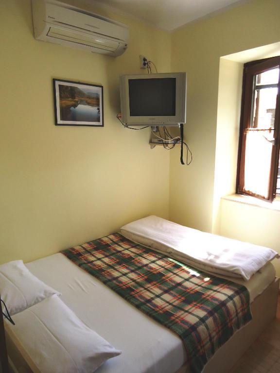 Hotel Pelikan Virpazar Esterno foto