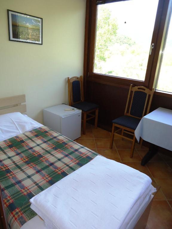 Hotel Pelikan Virpazar Esterno foto
