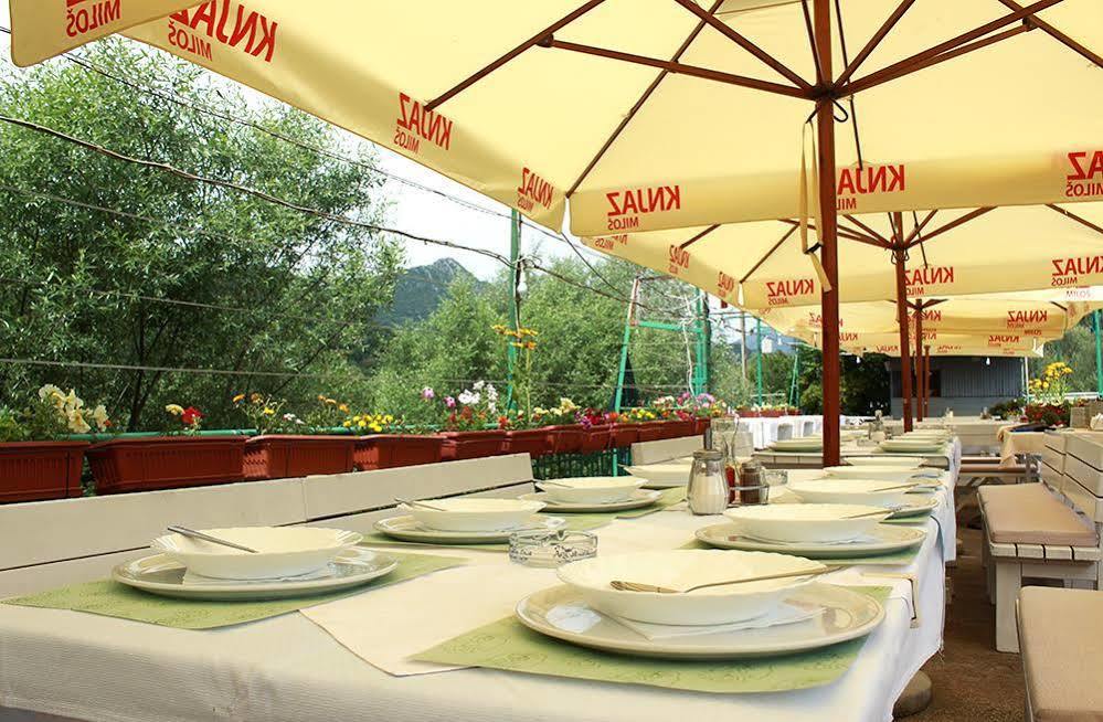 Hotel Pelikan Virpazar Esterno foto